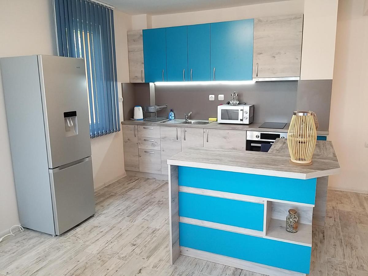 Апартамент Трапезица Скай Veliko Tărnovo Exteriör bild